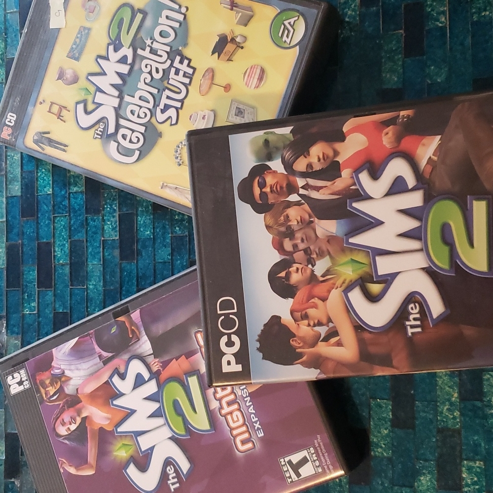 SIMS 2 (PC) - Base Game Plus 2 Expansions (Celebration Stuff & Nightlife)